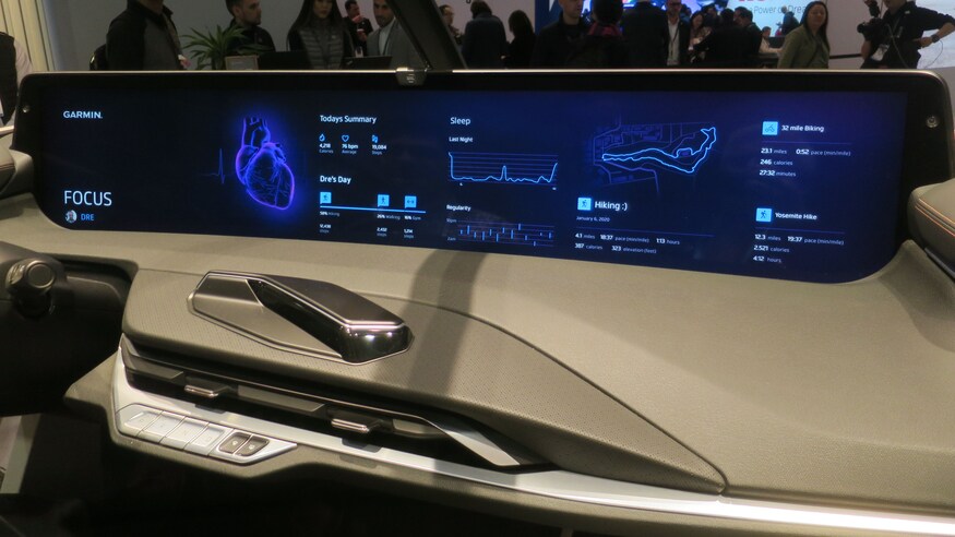 未來車載顯示器 3D影像、全息顯示與真實(shí)觸感觸摸屏的酷炫進(jìn)化